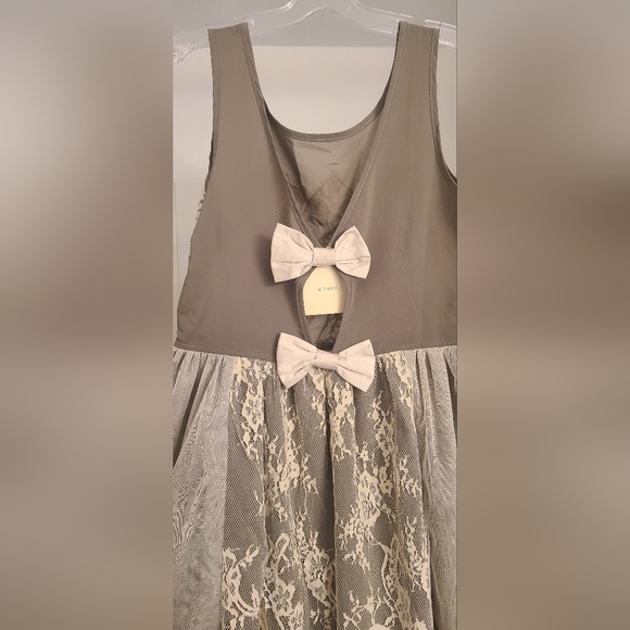 A Revé Dress L - Picture 10 of 10